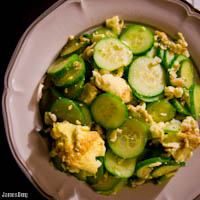 Cucumber and egg saute